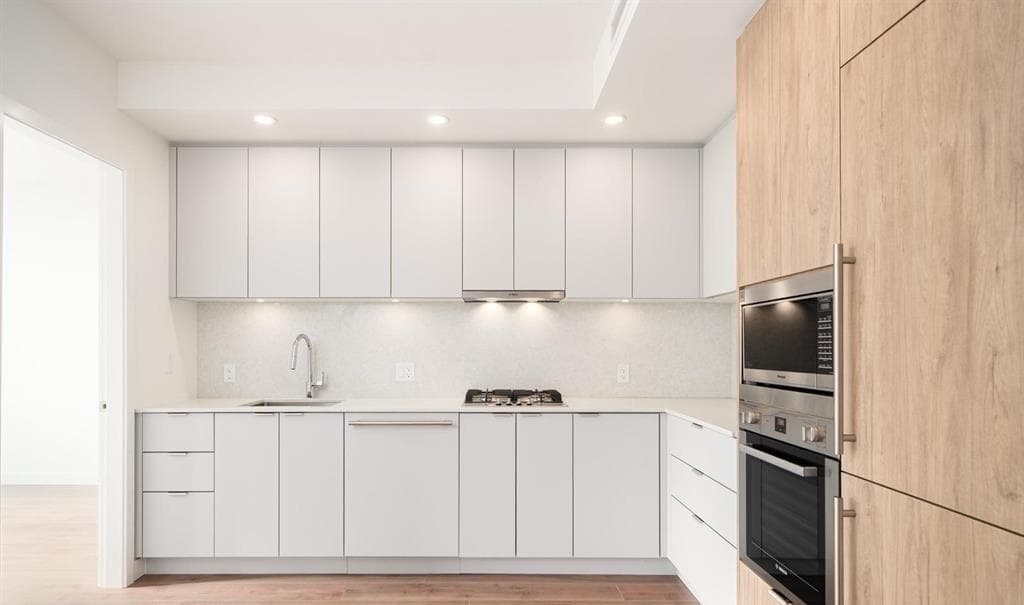 537 Cottonwood Avenue 2203